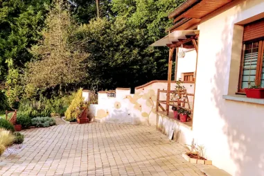 2f31c2a8-92f6-4811-965c-92c473d526b4